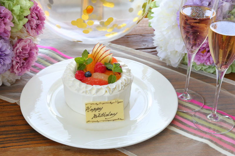 （オプション）記念日ケーキ 季節のフルーツ生クリームケーキ（12cm）